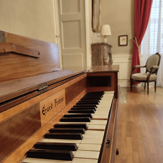 News media