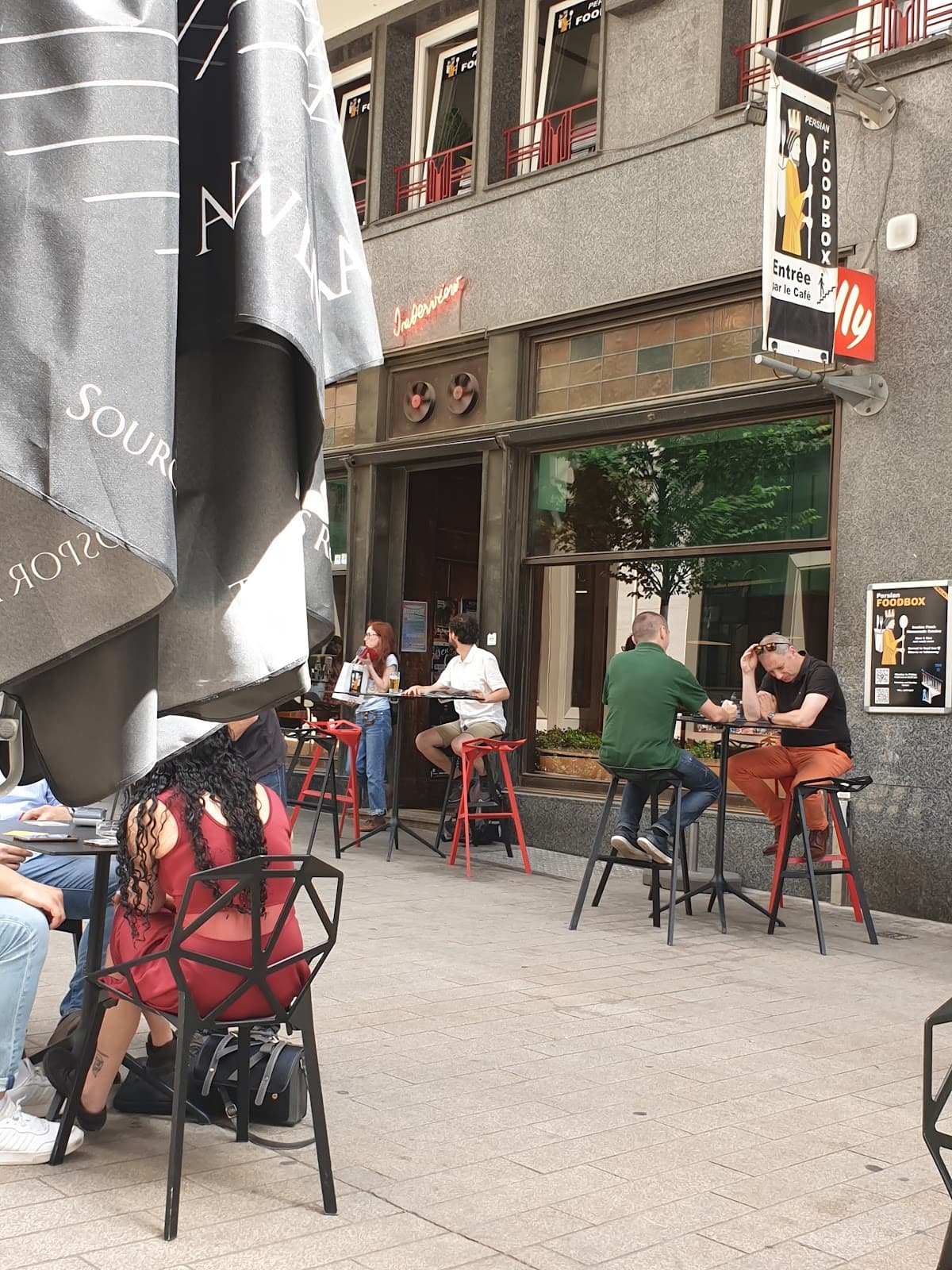 The Rock'n'Roll café - 2
