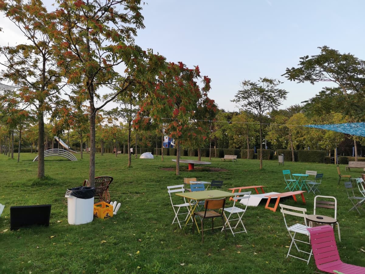 Barbecue, pétanque and good humor - 8