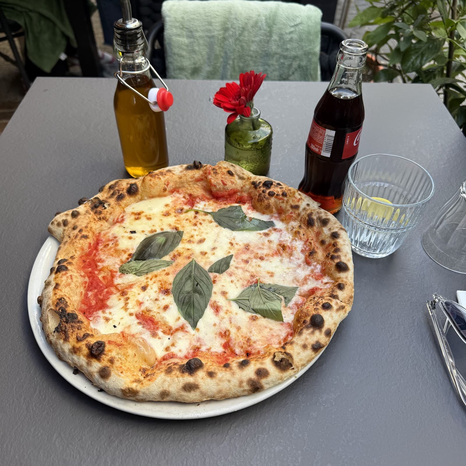 O bella ciao, bella ciao, bella ciao - 13
