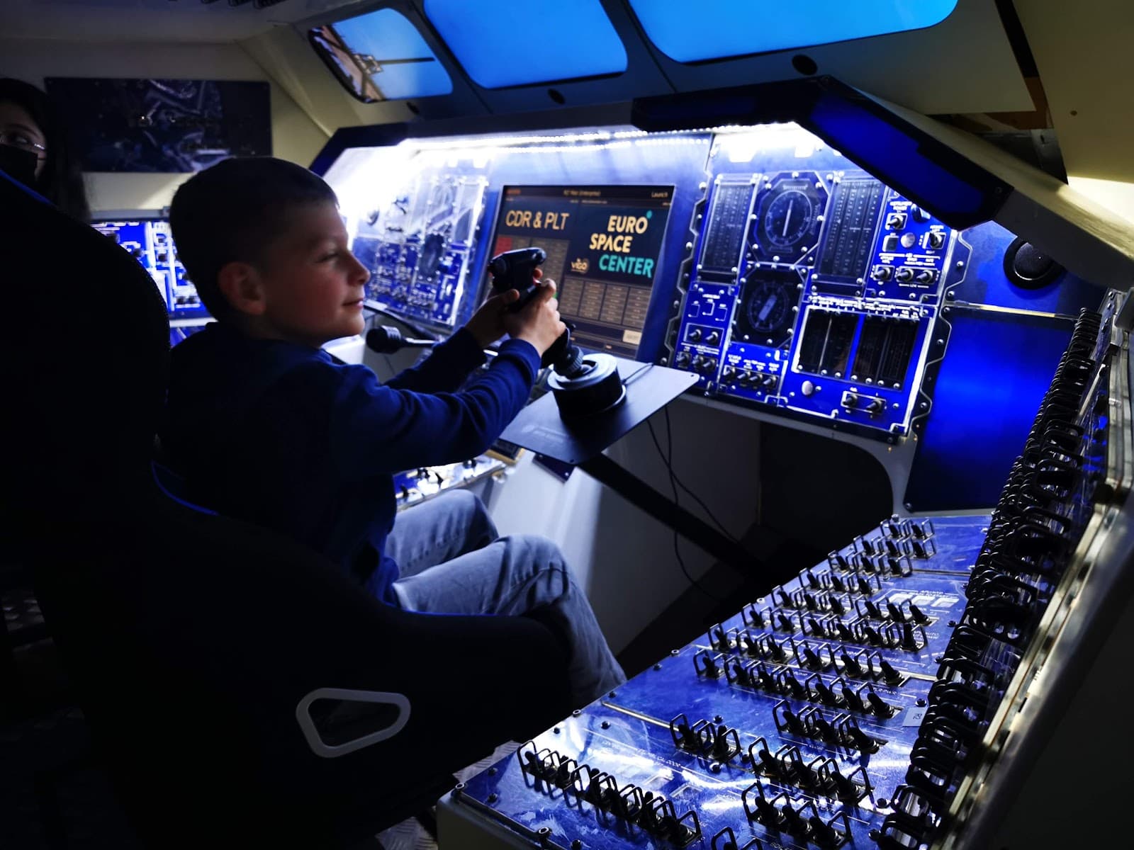 Go and conquer space with your family - 6