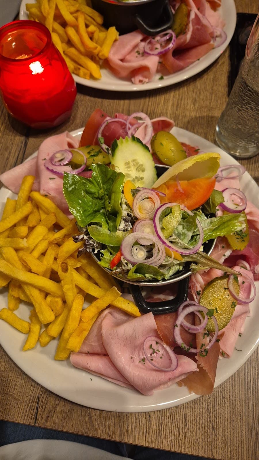 Le bar ou manger, danser et chanter ! - 9