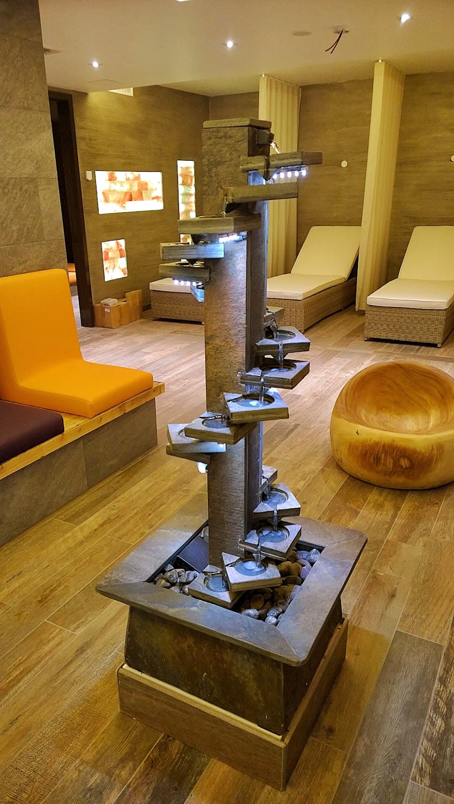 Rock Spa: the wellness space carved into the rock - 10