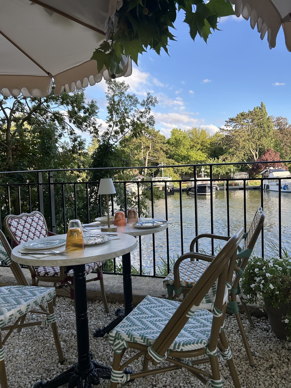Floating aperitivo and pizzas - 2