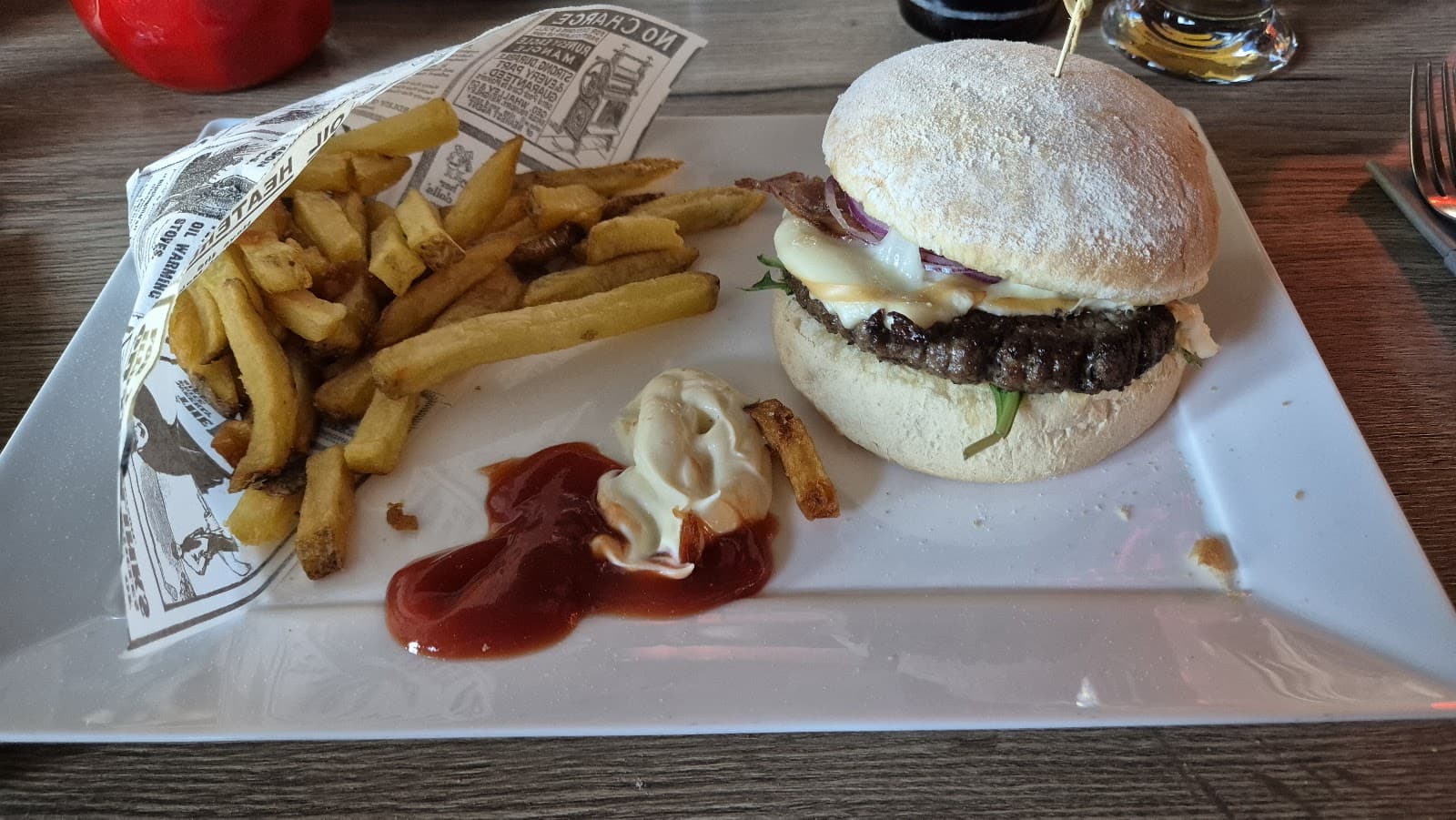 Le bar ou manger, danser et chanter ! - 4