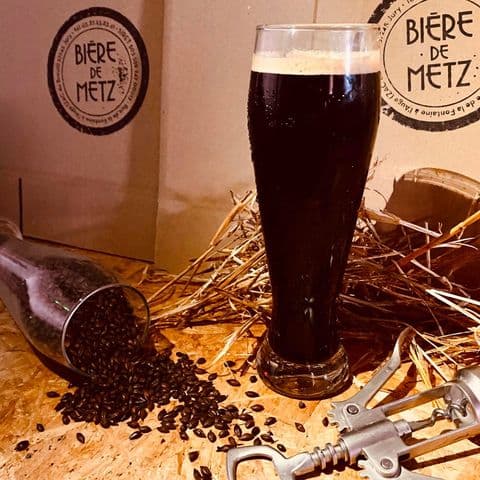A great head from a superlocal beer ! - 8