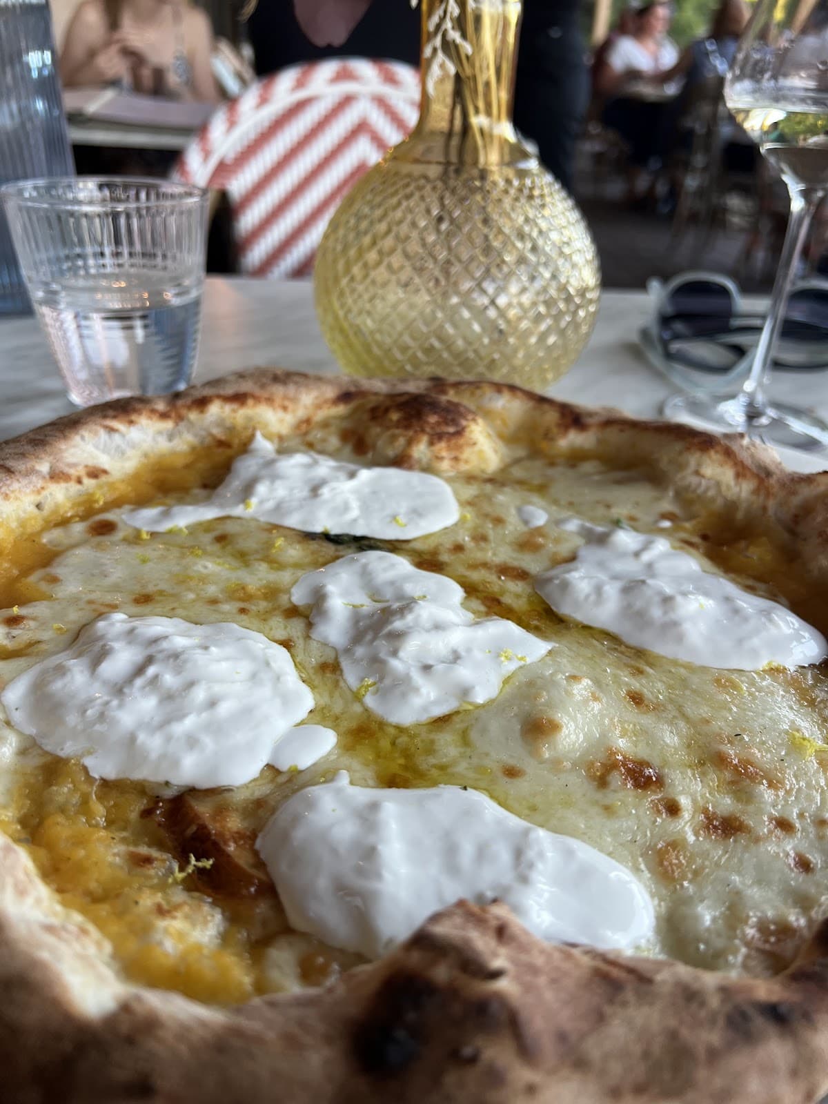 Floating aperitivo and pizzas - 9