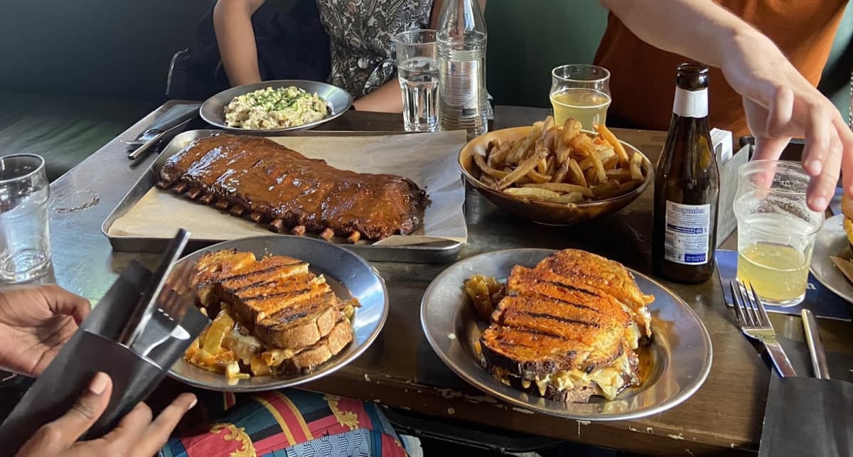 Scott's Pub : cocktails, live music et vue sur l’Alzette - 4