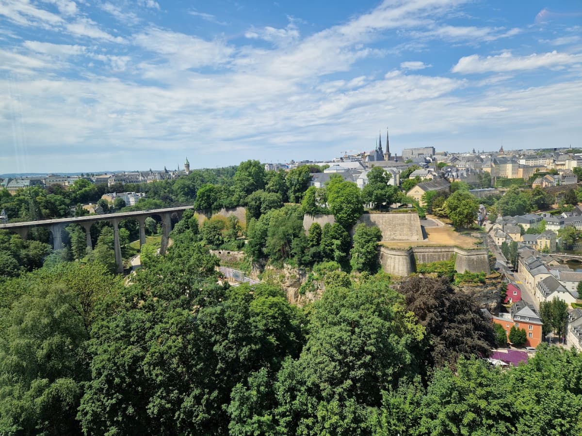 Mu Luxembourg, restaurant avec vue panoramique sur la ville - 7