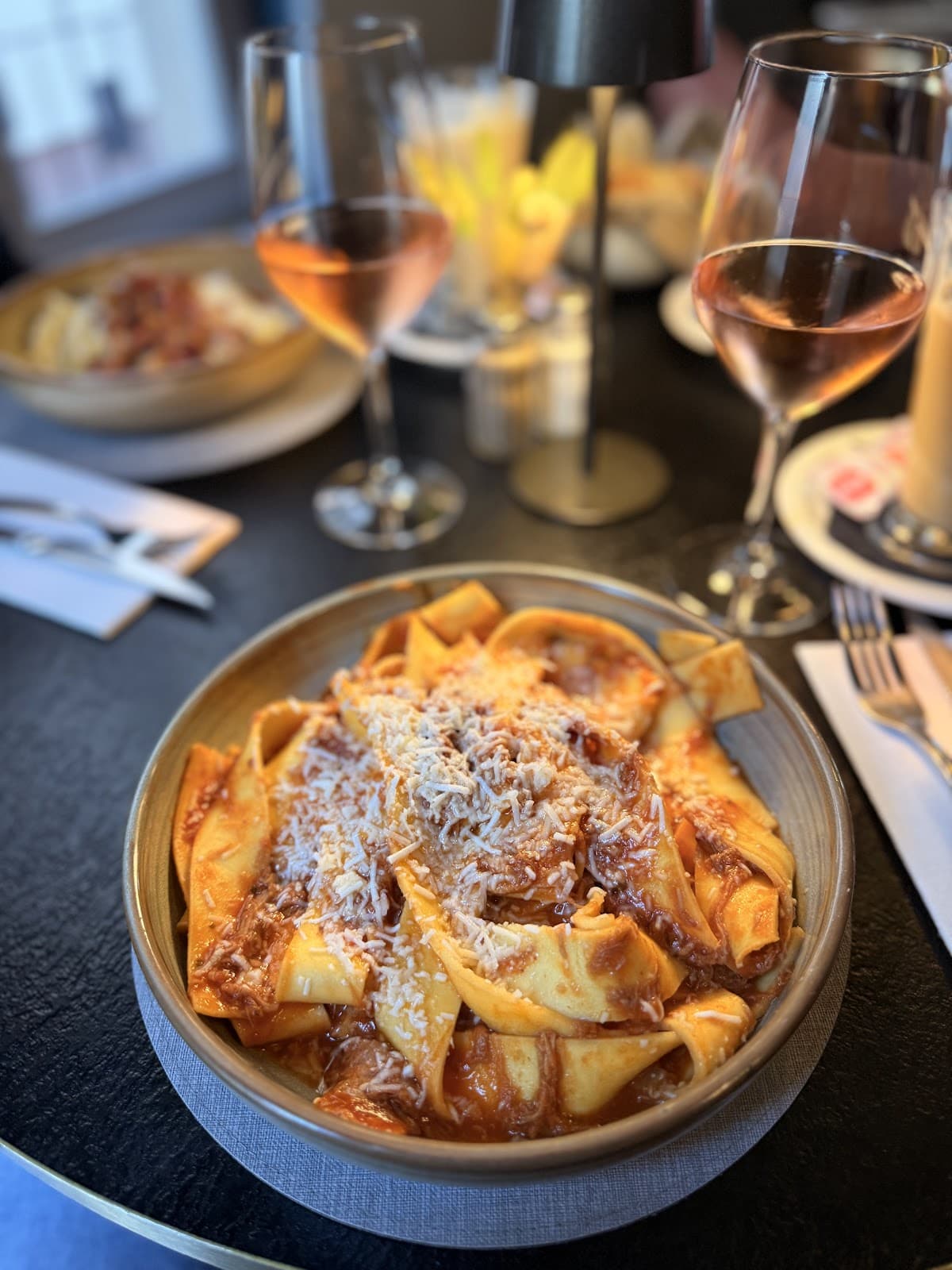 Magnifique terrasse au cœur du Grund et brasserie italienne - 4