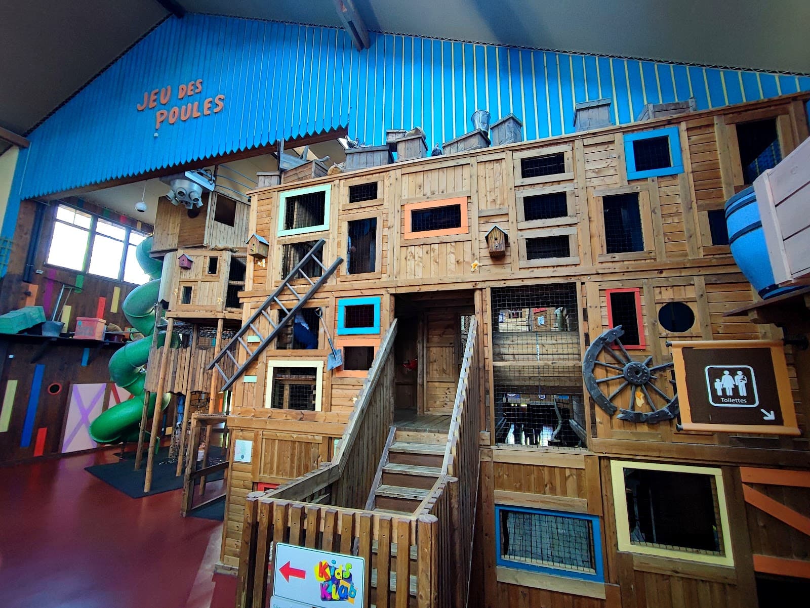 Reconnect with nature at Aqua Mundo Center Parcs - 11