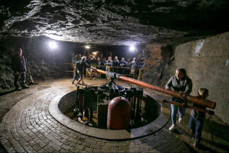 Guided Tour of the Iron Mines Museum