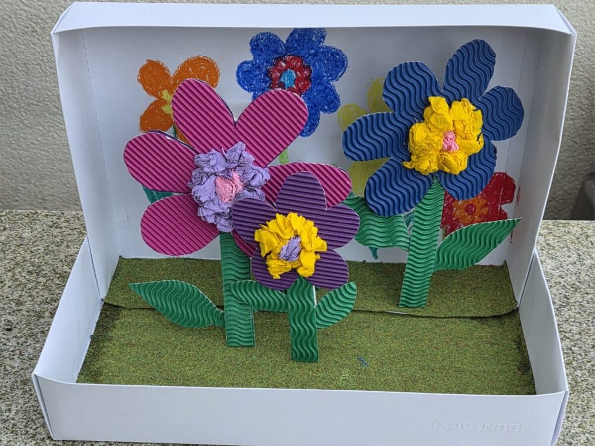 Villa Plage : Flower Meadow