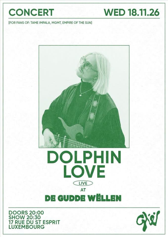 Dolphin Love at De Gudde Wëllen