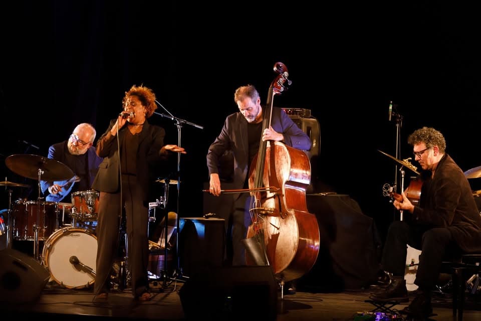 Etenesh Wassié quartet + opening act