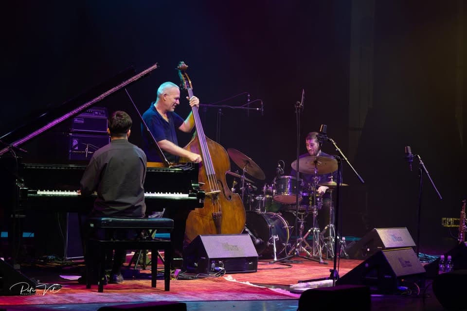 Avishai Cohen Trio || Eternal Child