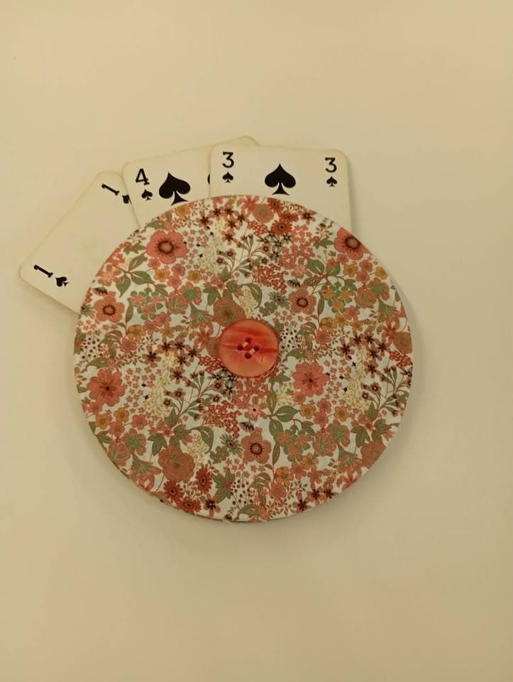 Atelier couture : porte-cartes à jouer