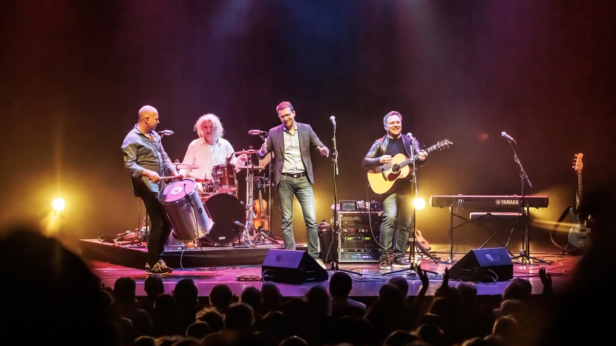 Simon & Garfunkel Revival Band