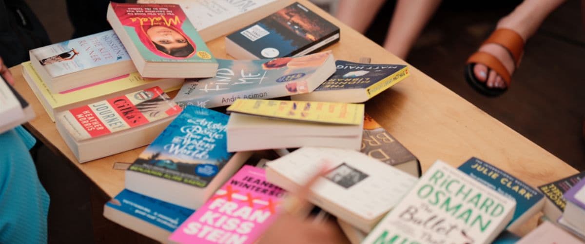 Between the lines - D'Stad liest, Book swap and chat