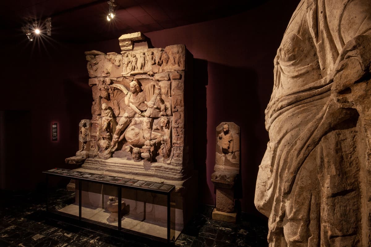One Hour One Room: Mithras and the Oriental Deities