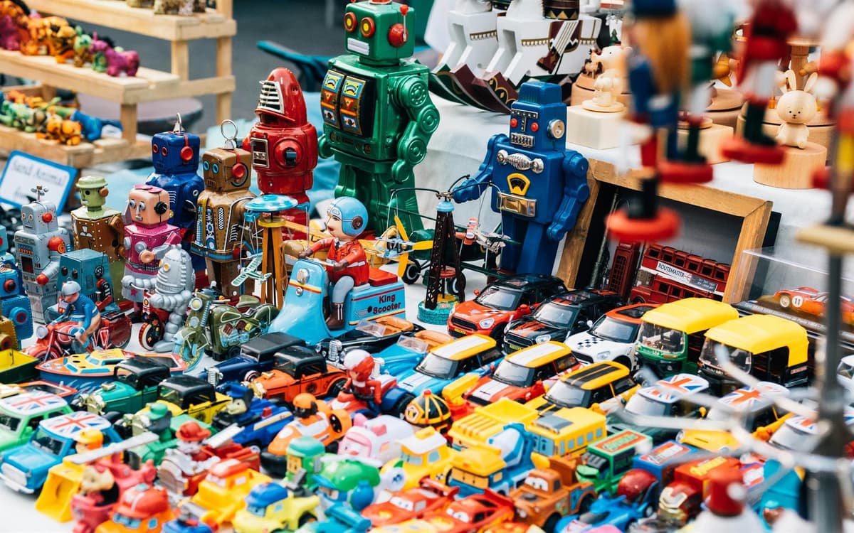 Flea market – Clear out your child's room
