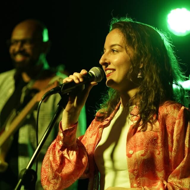 Live Music - Suman & Eve