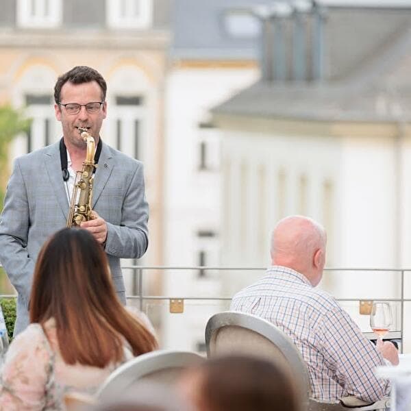 Sip & Sound Summer Evenings