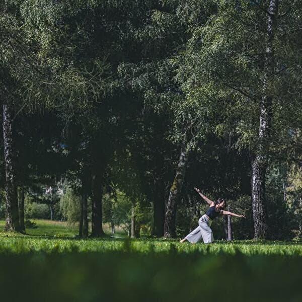 Outdoor Yoga Sessions in the Park – Summer 2026