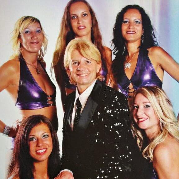 Claude François et ses Claudettes
