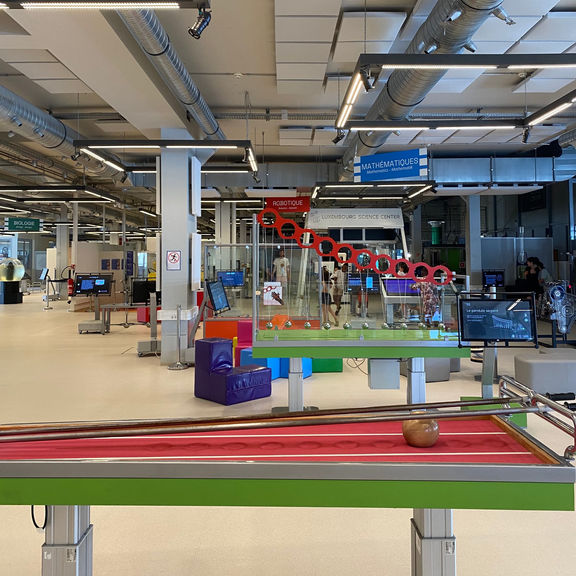 Rendez-vous au temple des savoirs au Luxembourg Science Center - 1