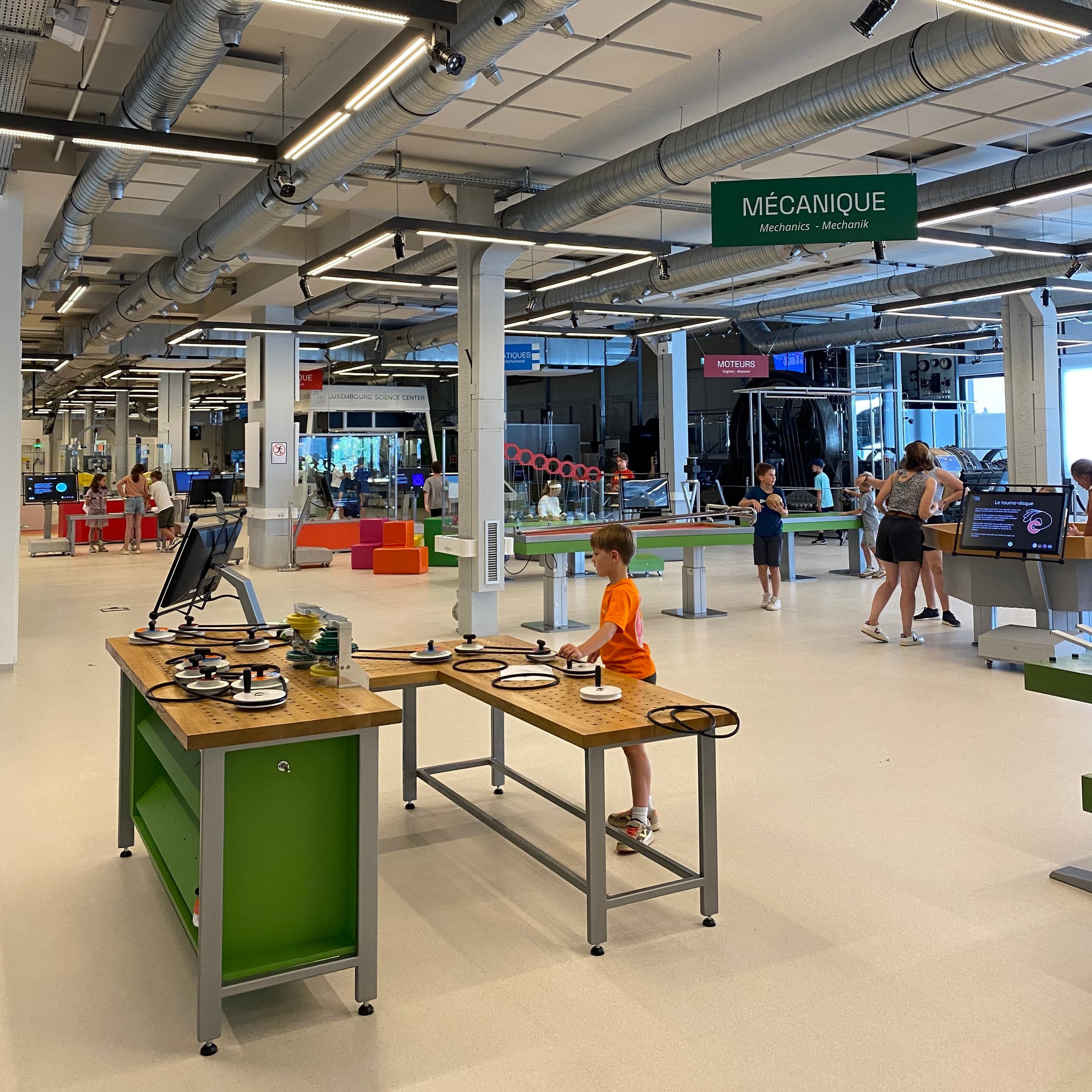 Une journée pleine d'expériences au Luxembourg Science Center