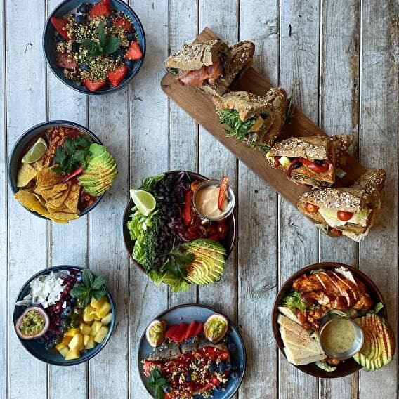 A cool spot for a healthy lunch?