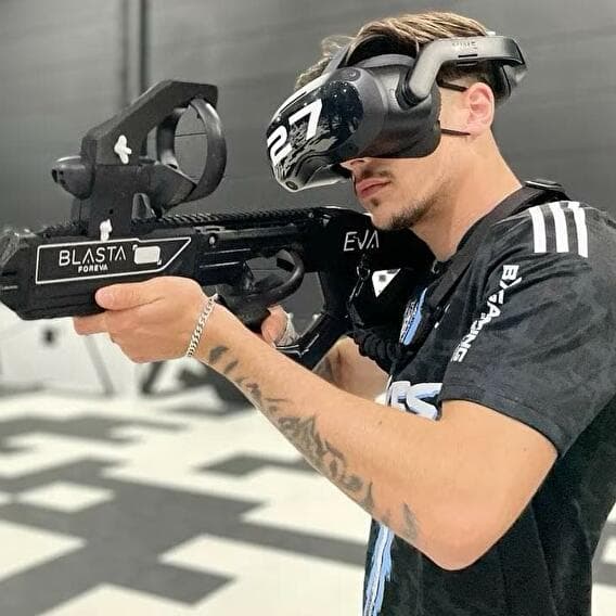 Immerse yourself in another reality!