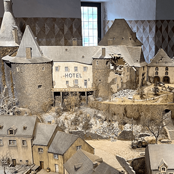 Les plus beaux châteaux du Luxembourg en maquettes
