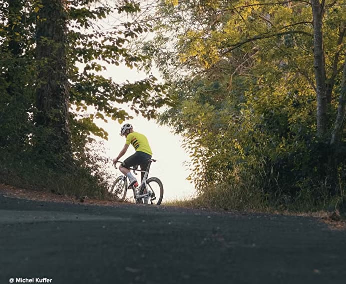 WINS A YELLOW JERSEY WITH VËLOSUMMER