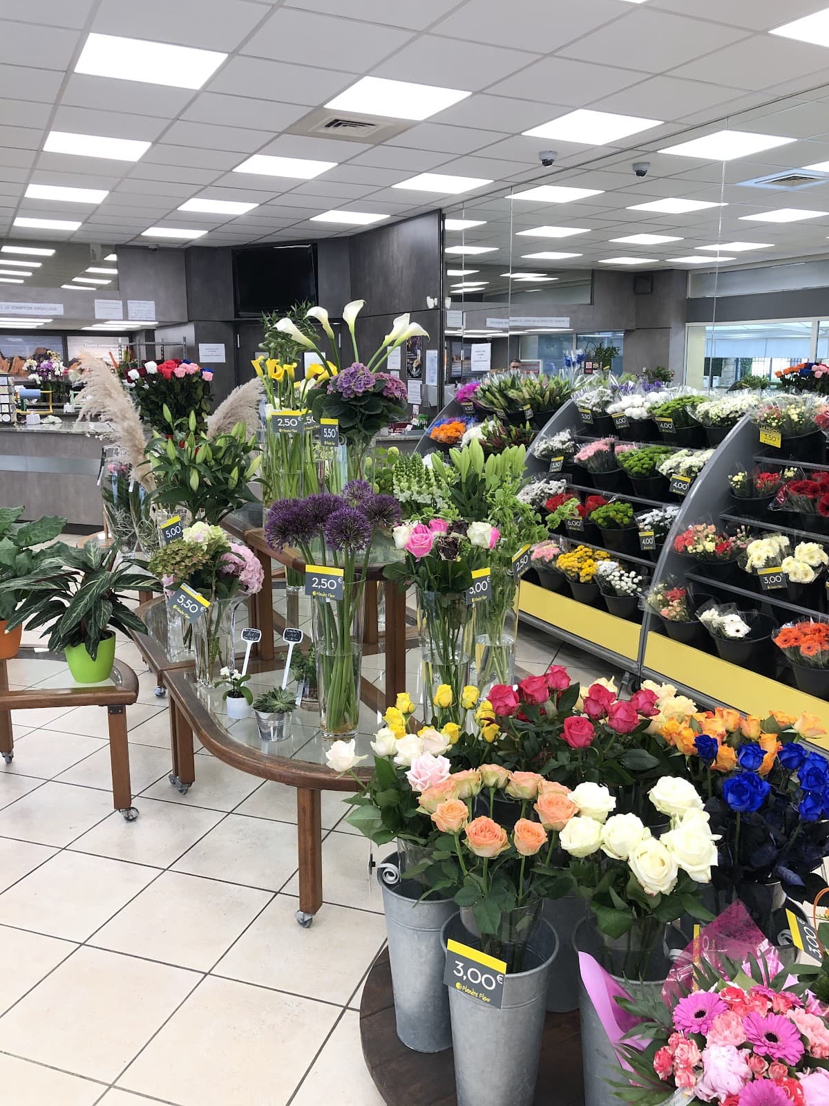 Planète Fleur in Thionville, custom flowers and bouquets - 11