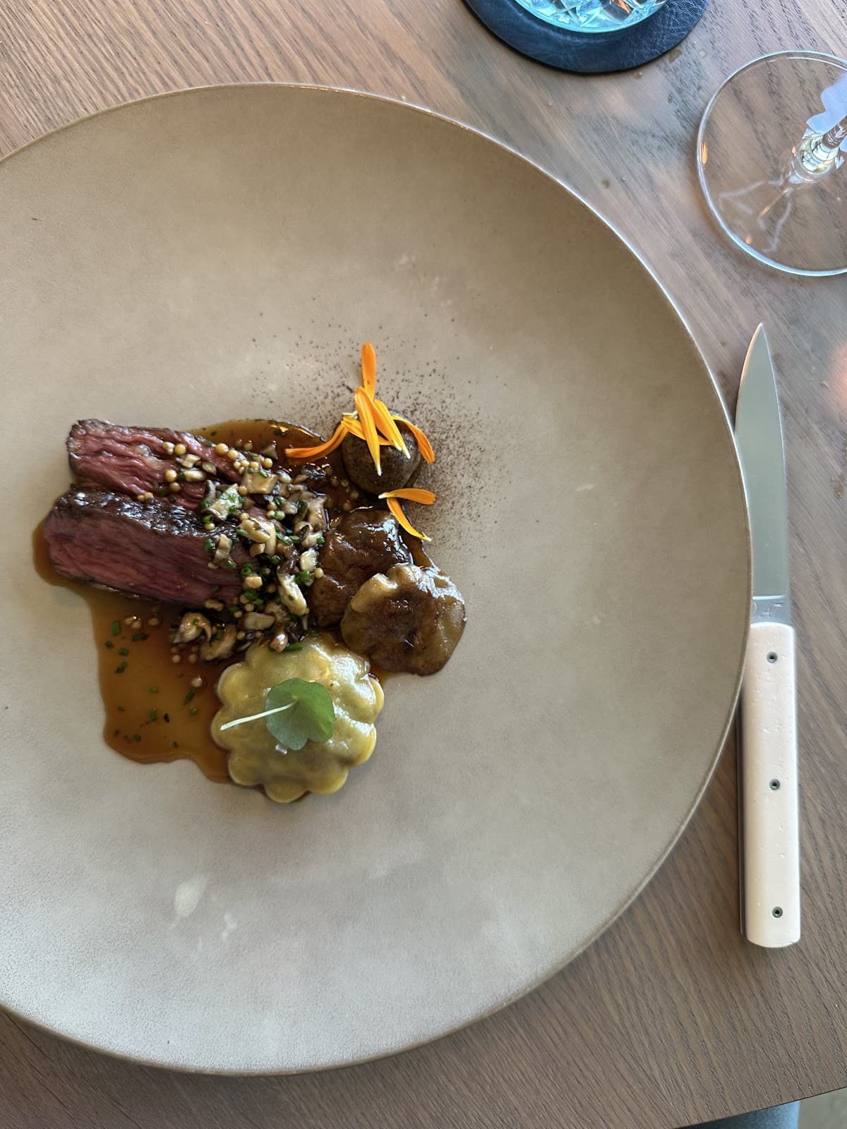 Toya, the Michelin-starred restaurant overlooking the Faulquemont Golf Course - 8