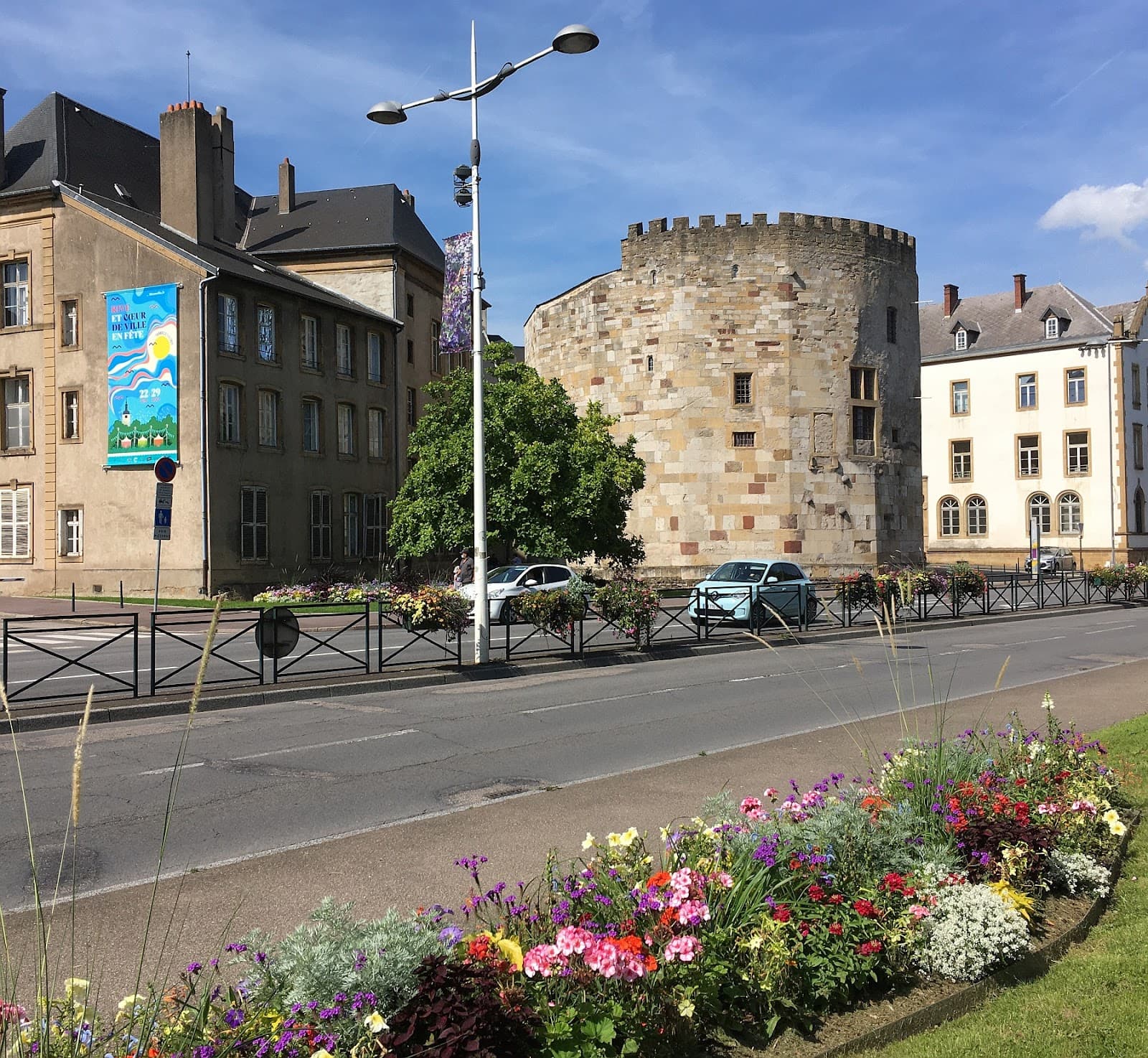 A tower, a museum or a dungeon? - 7