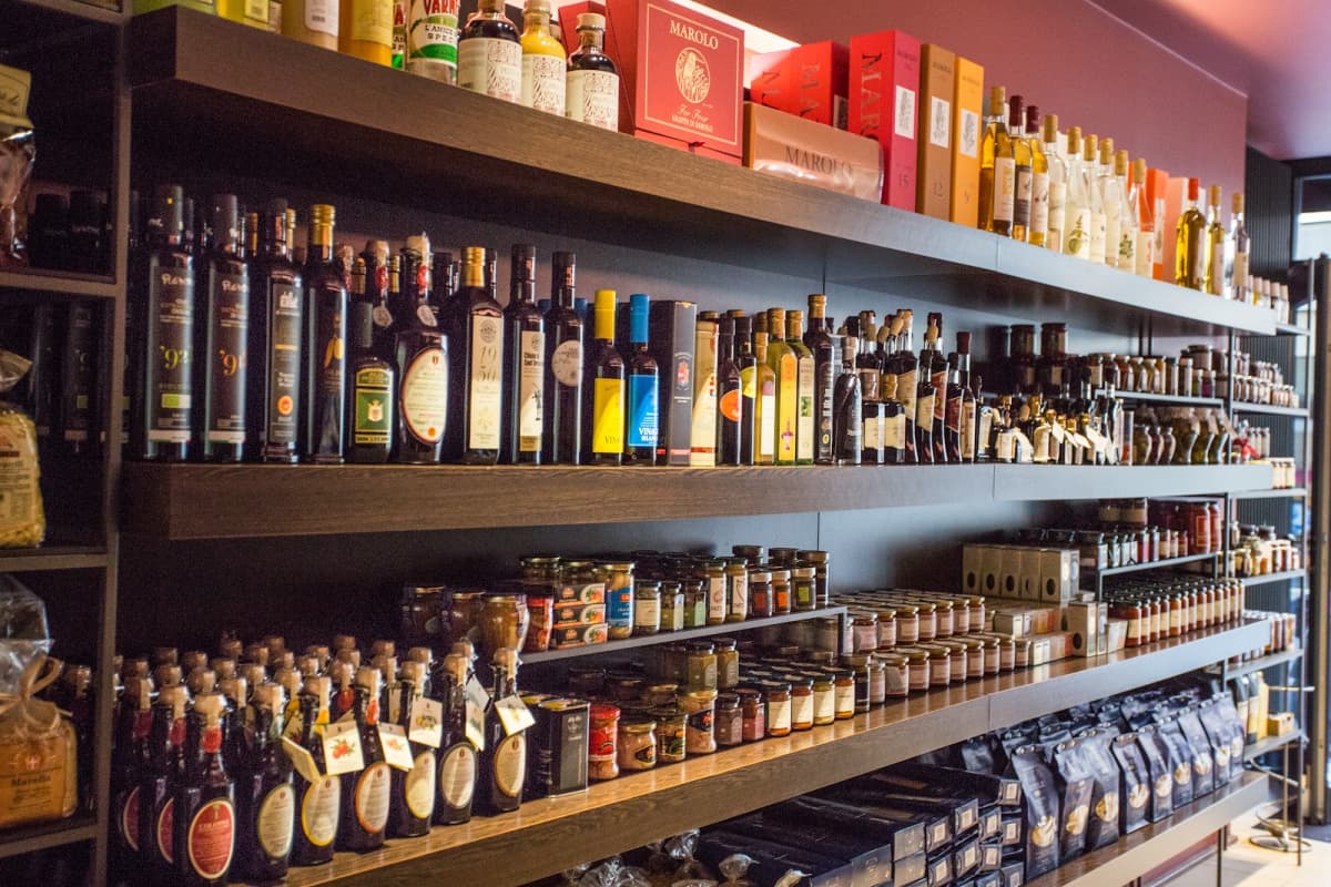 Italian grocery - 9