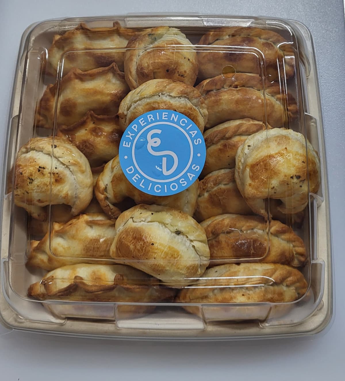 The best empanadas in Luxembourg are hiding at Experiencias Deliciosas - 14