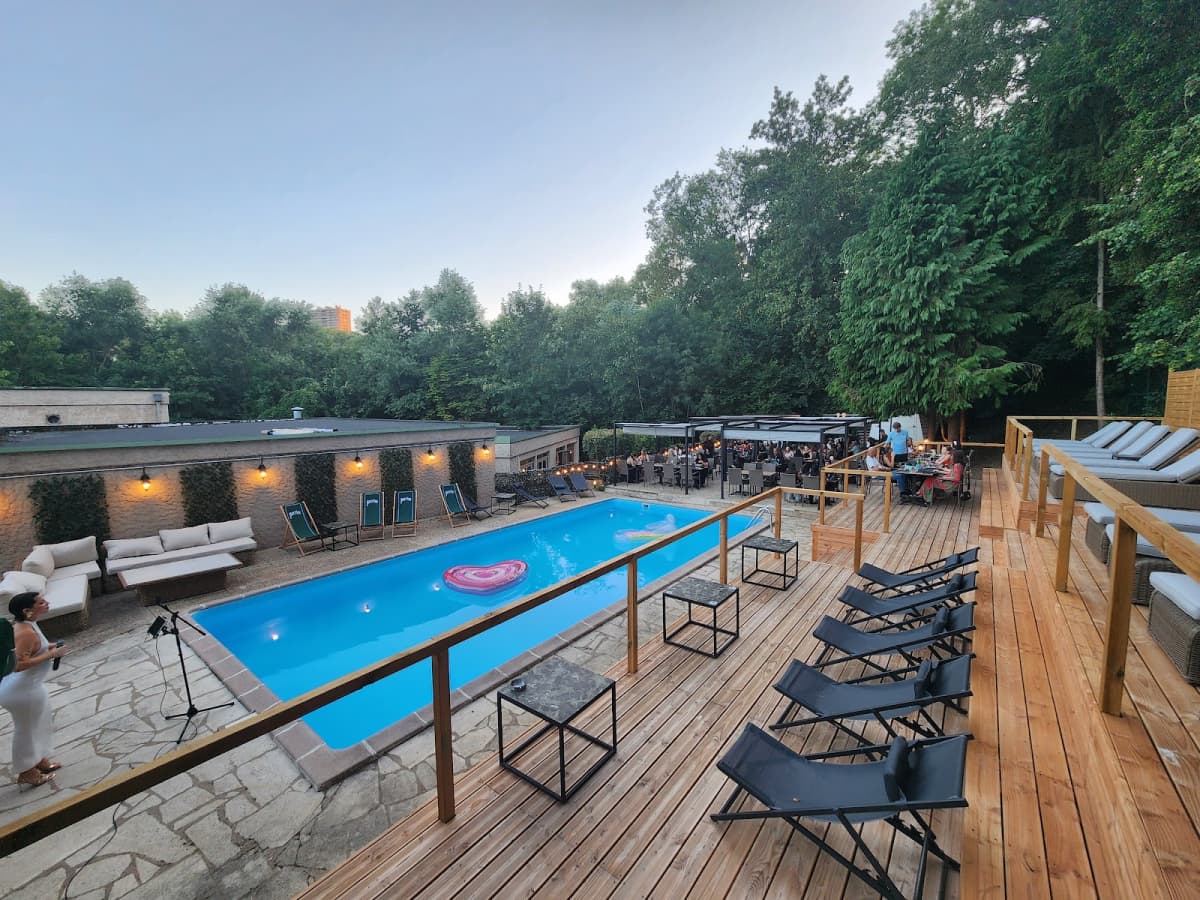 Le Gloria : restaurant, piscine et terrasse, le spot estival idéal à Metz - 9