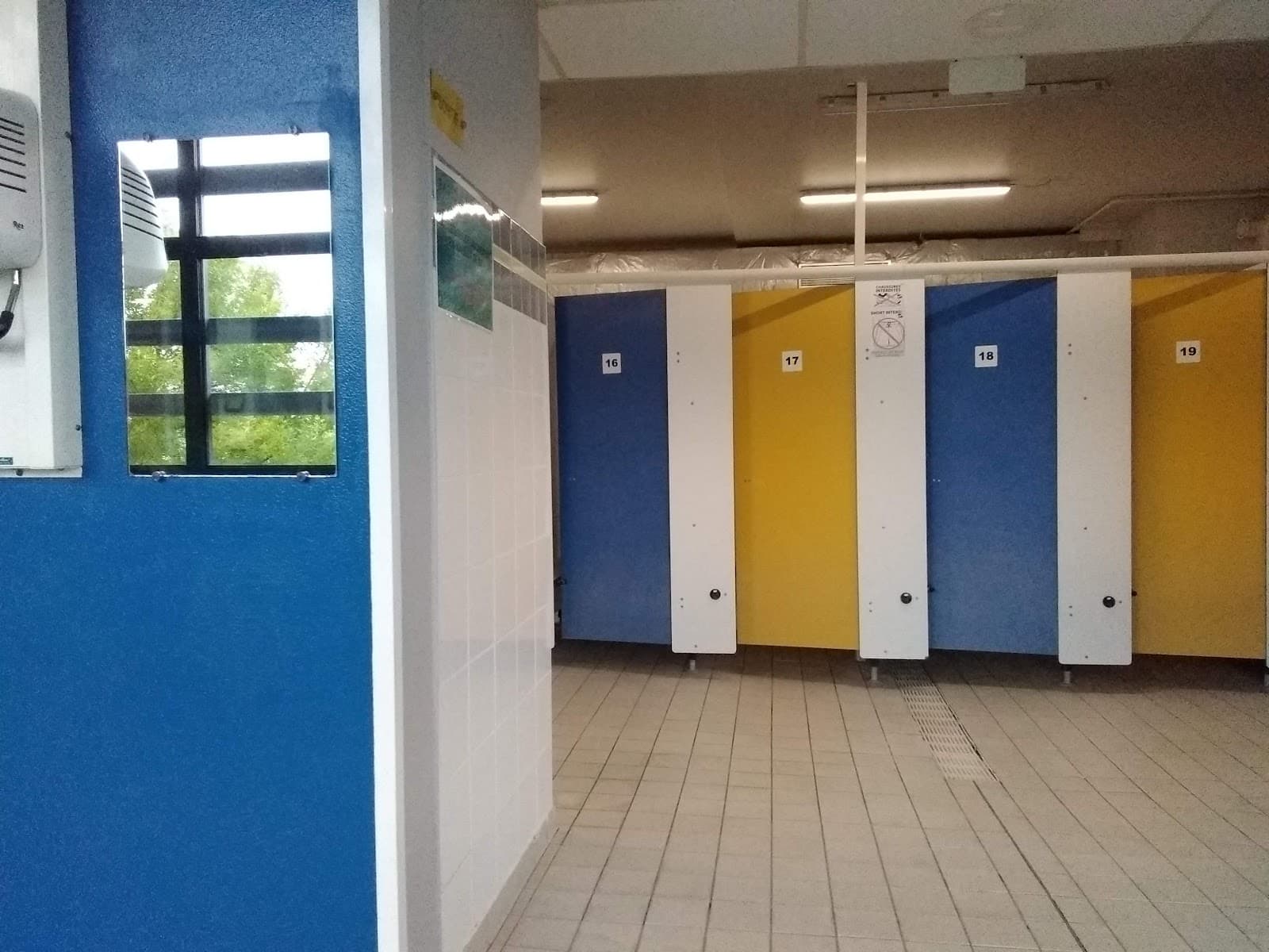Thionville Community Aquatic Centre - 8