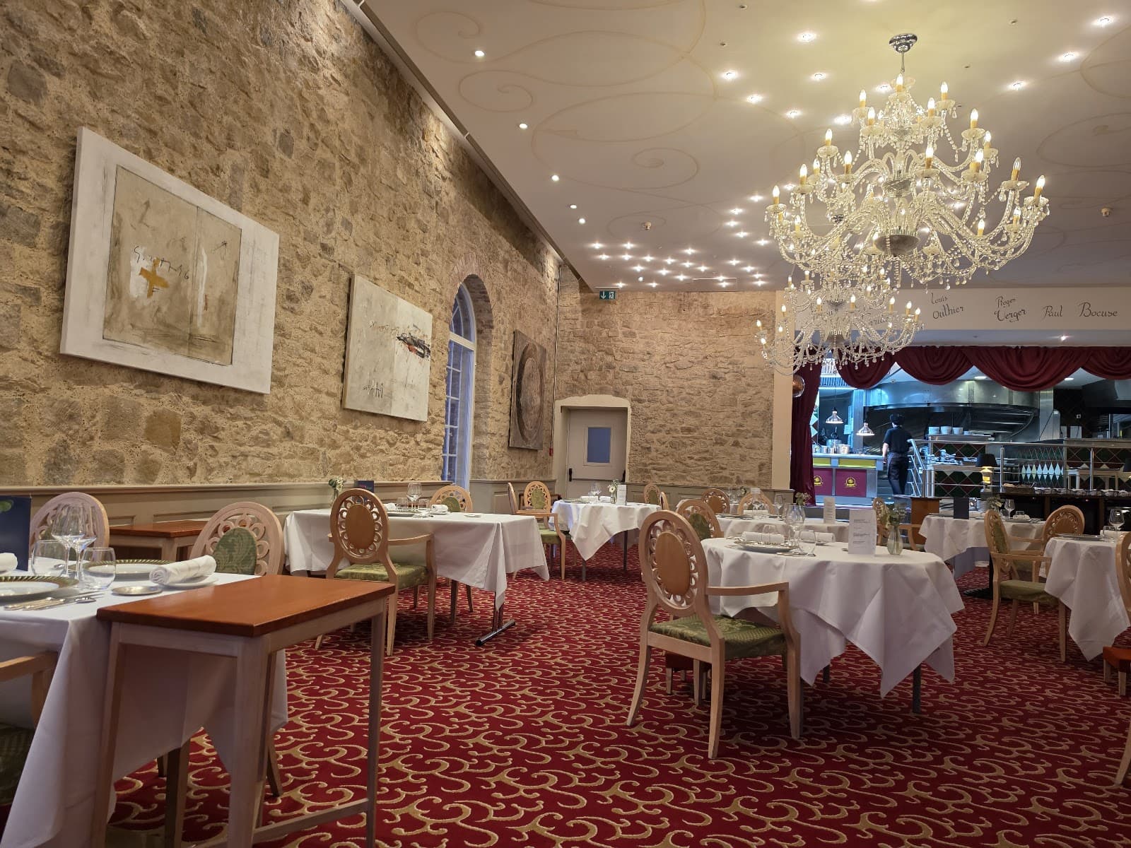 Le Sud : restaurant gastronomique et rooftop aux Rives de Clausen - 7