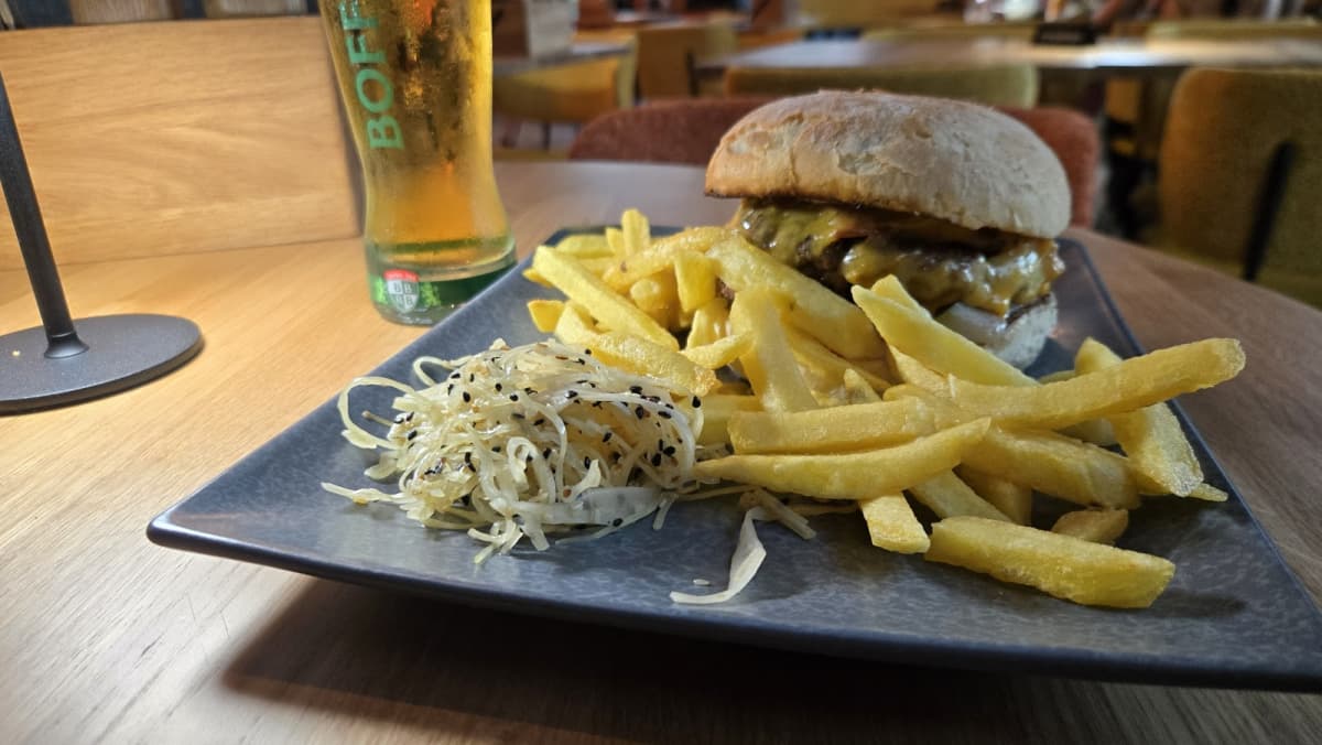 Fat Cat, the street food restaurant of Cloche d'Or - 10