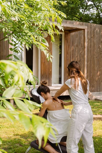A little massage for me - 4