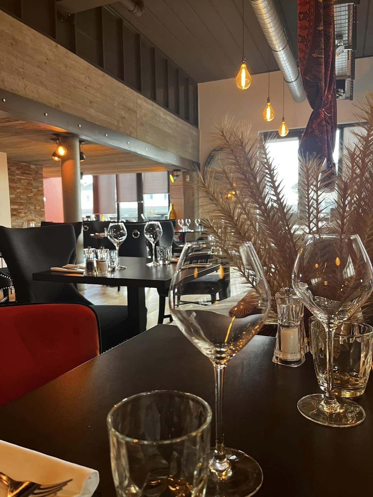 The chameleon gourmet brasserie - 5