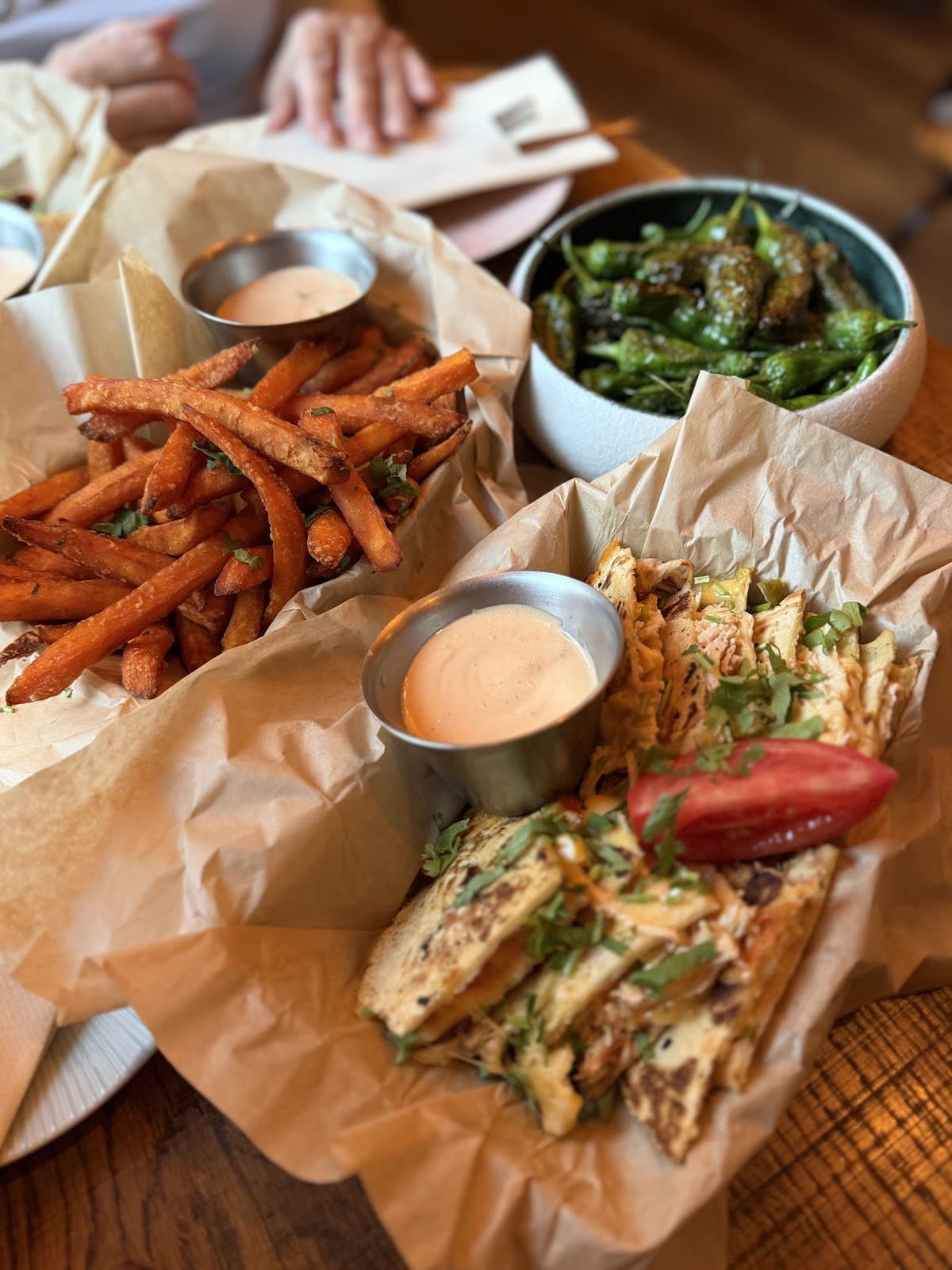 Tapas, Tacos, Tropico - 3