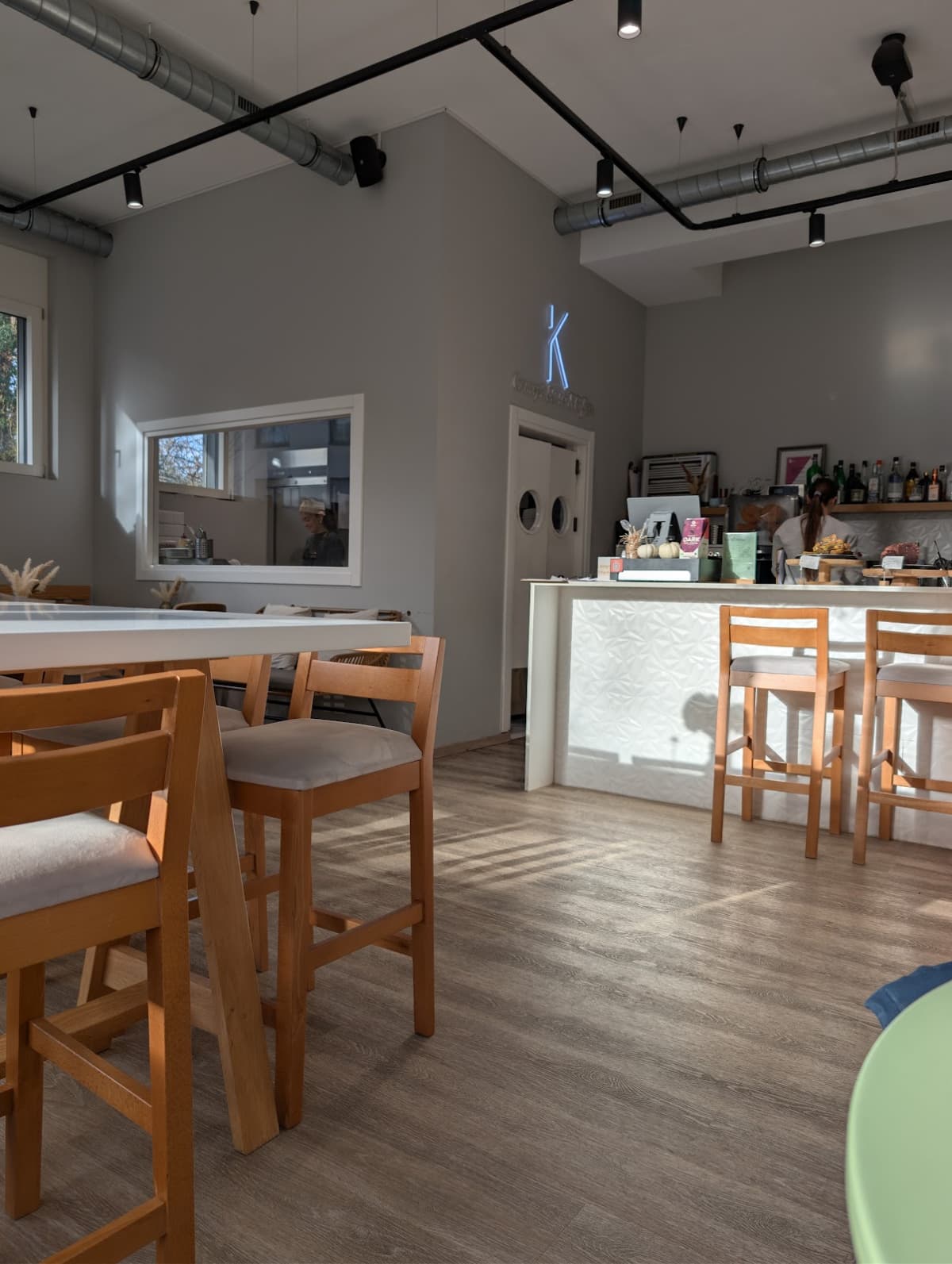 Kontur: Brunch, coffee and cocktails in Limpertsberg - 15