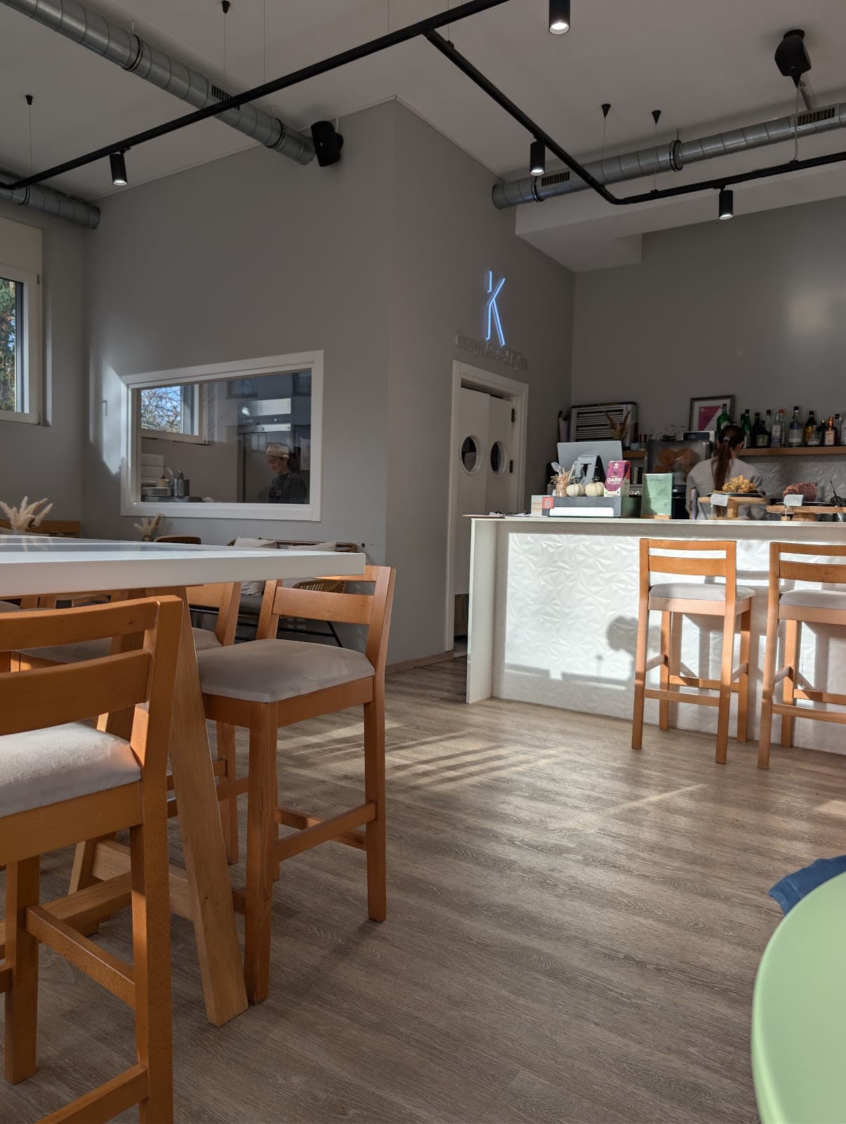 Kontur: Brunch, coffee and cocktails in Limpertsberg - 15
