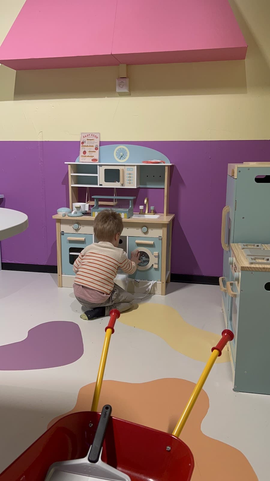 SPILLY : an immersive mini-city for your kids - 4